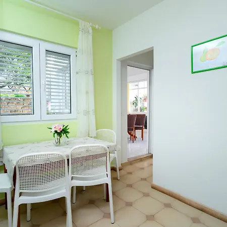 Ana Del Sol - Zf Hvar 흐바르